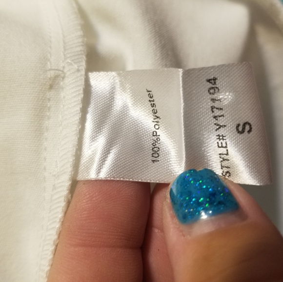 DO + BE white bell sleeve cre neck polyester blouse NWT - Picture 7 of 7